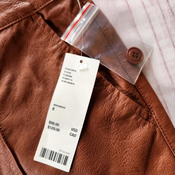 NWT UO Urban Outfitters Faux Leather Flare Tan Brown Pants | Women’s Size 8 - Picture 8 of 11